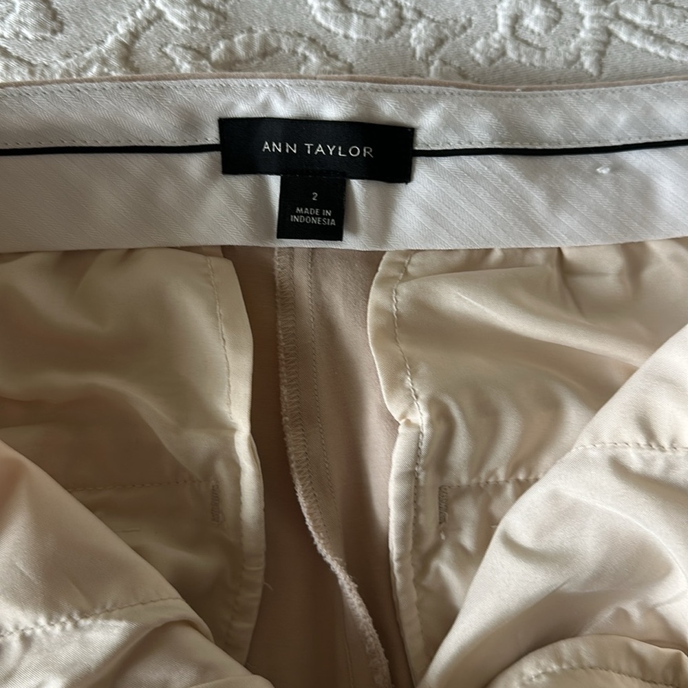 Ann Taylor The Ankle Midrise Cropped Pant size 2 - Picture 10 of 12